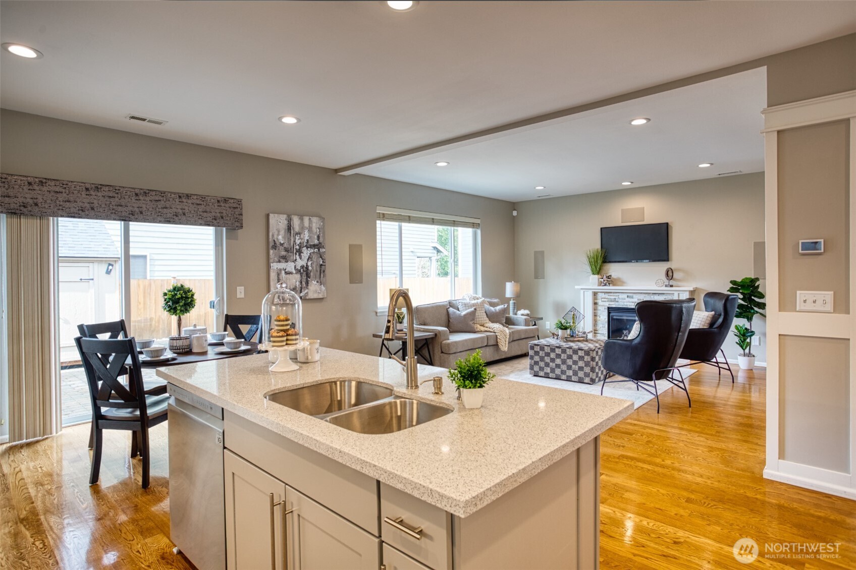 607 194th Place Southeast, Unit 29 Bothell, WA 98012 - Photo 8 of 32