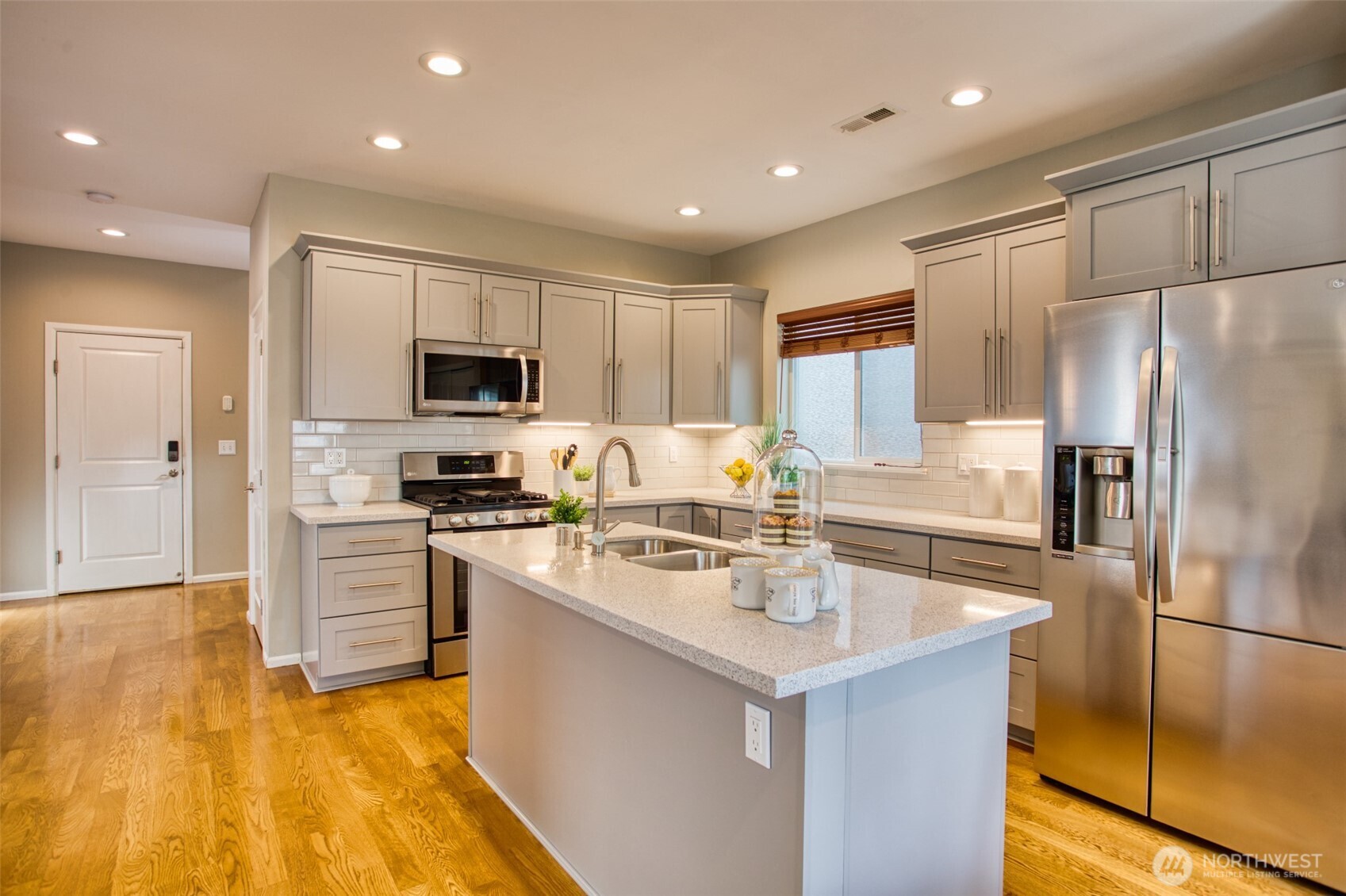 607 194th Place Southeast, Unit 29 Bothell, WA 98012 - Photo 10 of 32