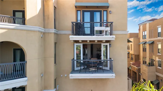 $788,000 | 408 West Main Street, Unit 2G, Alhambra, CA 91801