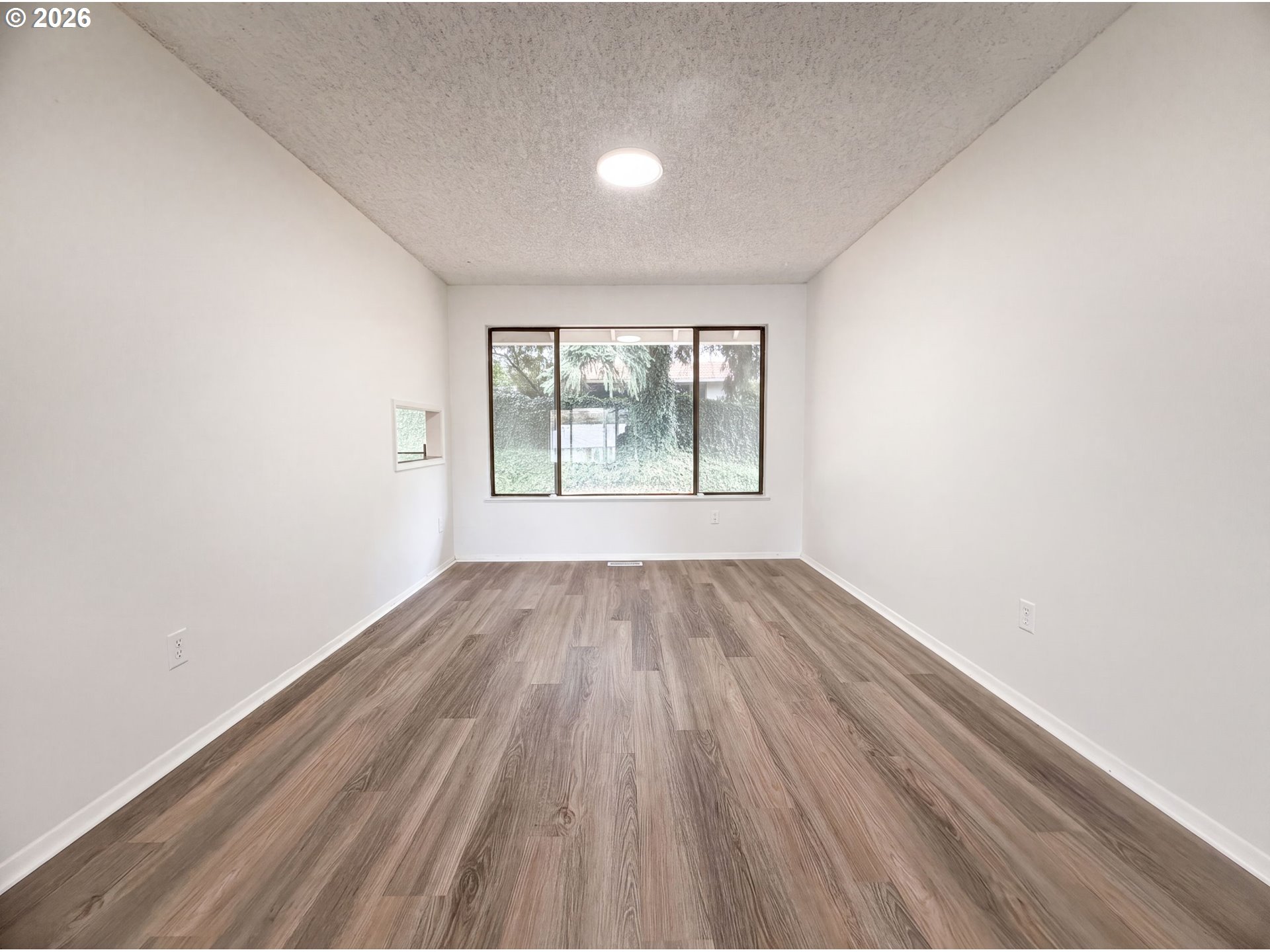 3755 Southwest 4th Street Gresham, OR 97030 - Photo 15 of 16