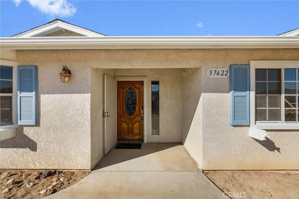 57622 Sierra Way Yucca Valley, CA 92284 - Photo 18 of 75