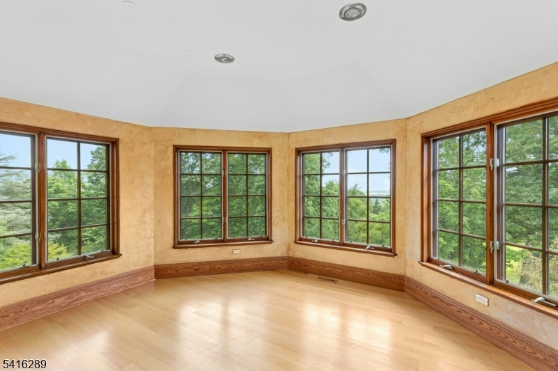 50 Rock Spring Road West Orange, NJ 07052 - Photo 26 of 44