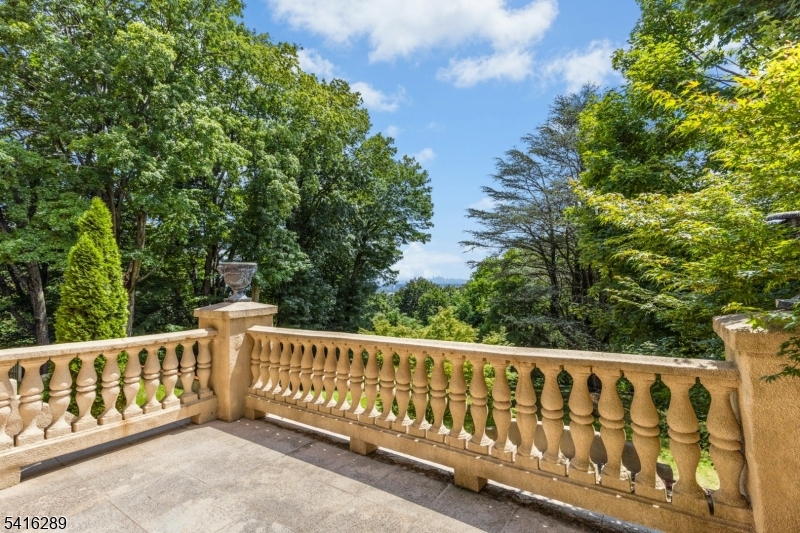 50 Rock Spring Road West Orange, NJ 07052 - Photo 43 of 44