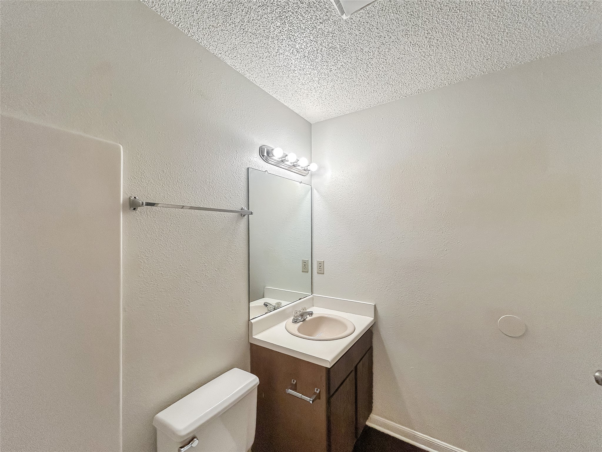 2008 Alex Avenue, Unit A Austin, TX 78728 - Photo 13 of 22 Secondary Bathroom