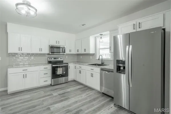 $169,900 | 1201 South Main Street, Piedmont, MO 63957