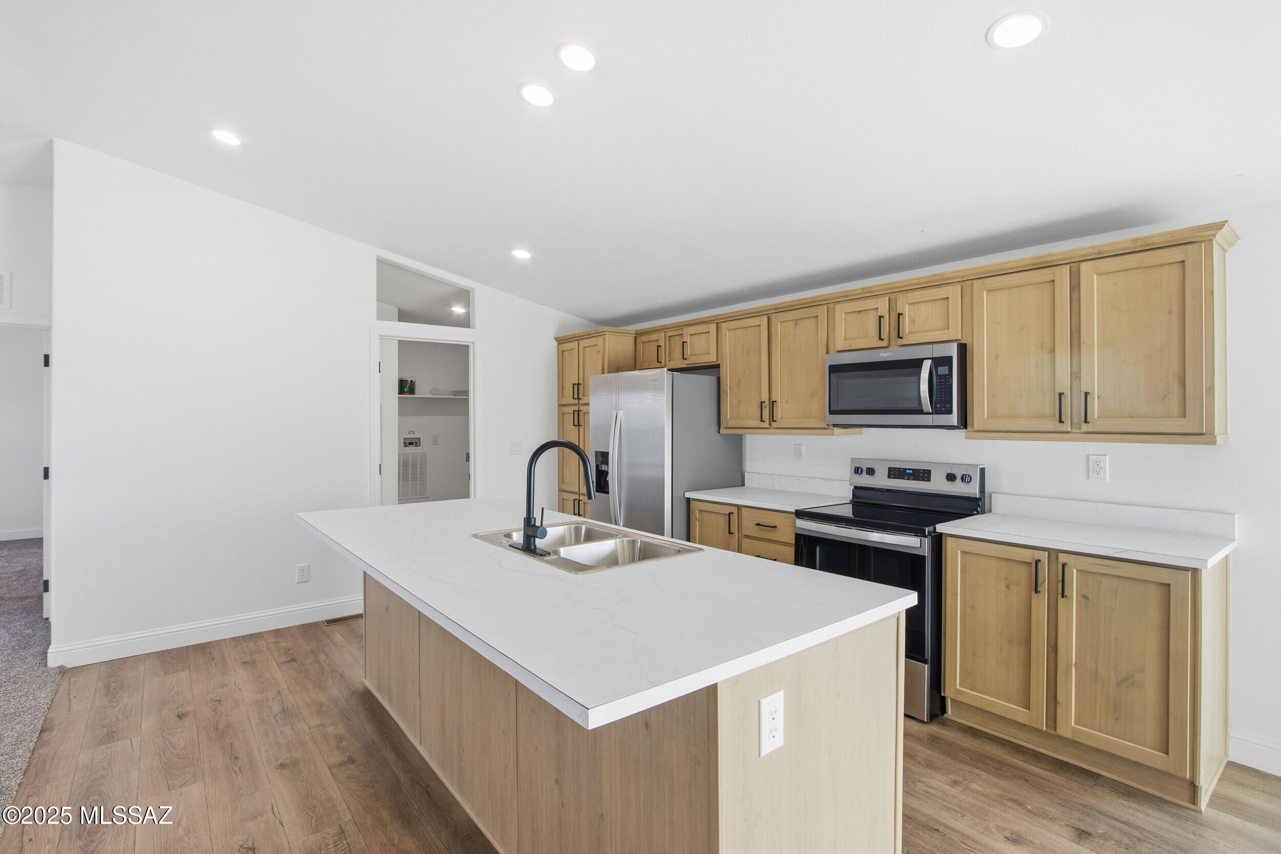 13301 North Derringer Road Marana, AZ 85653 - Photo 15 of 30 19