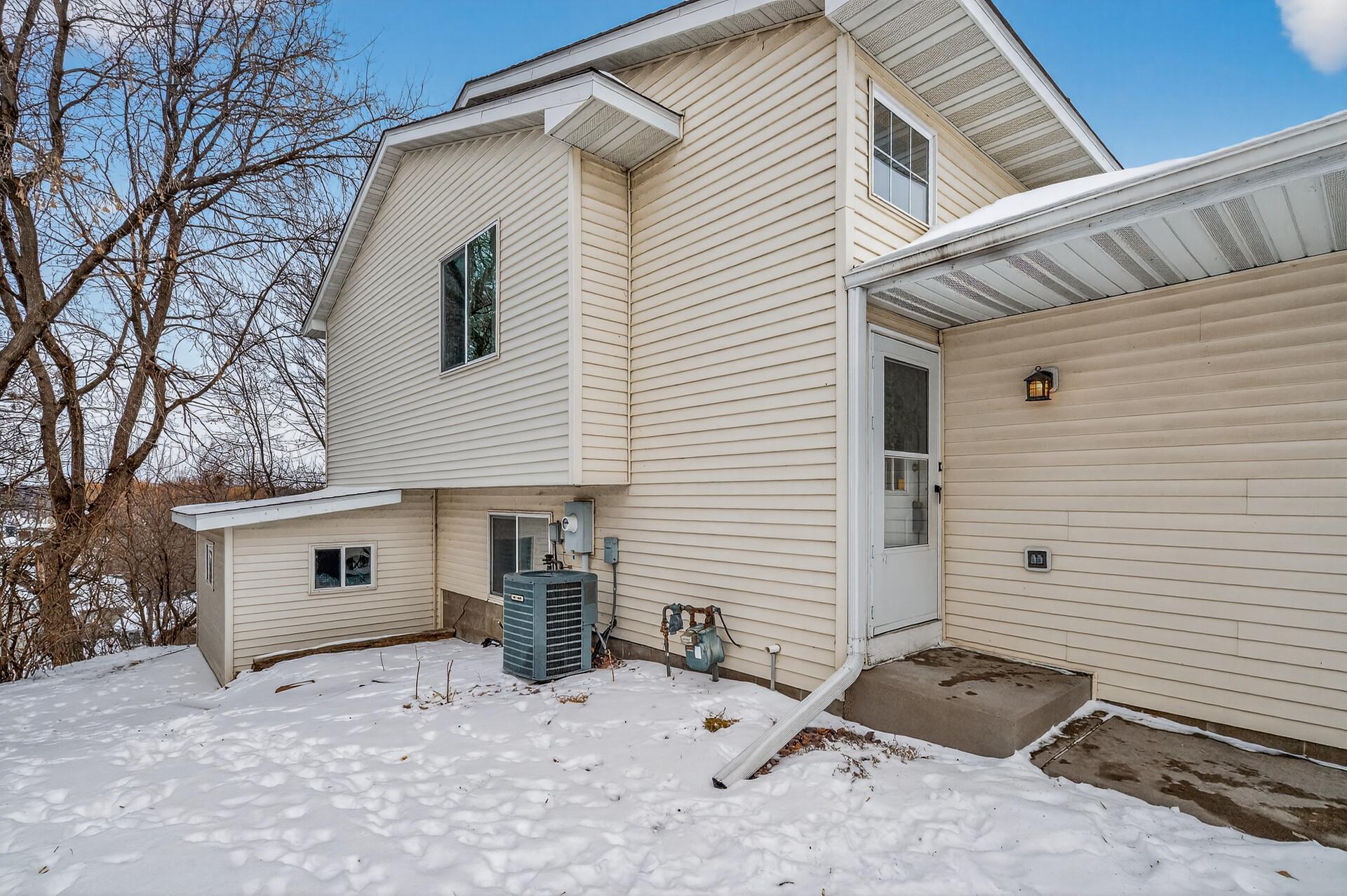 6214 Mill Run Road Monticello, MN 55362 - Photo 21 of 25