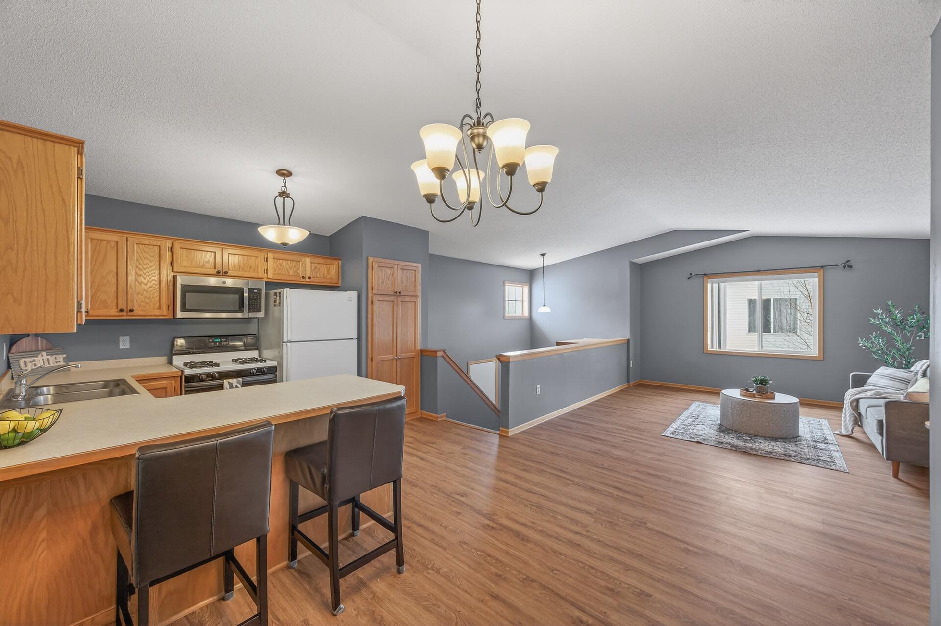 6214 Mill Run Road Monticello, MN 55362 - Photo 3 of 25