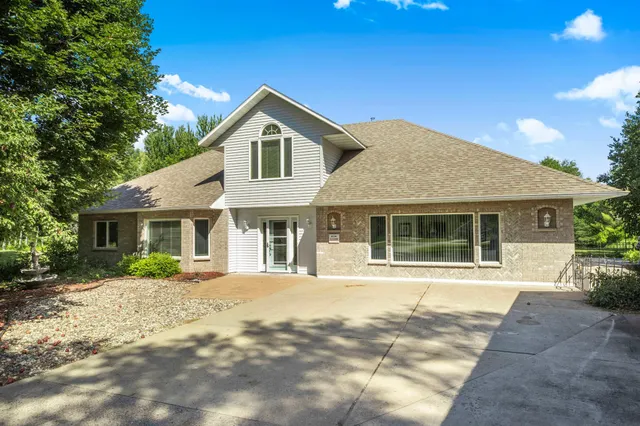 $519,900 | 5110 Northeast River Road, Sauk Rapids, MN 56379