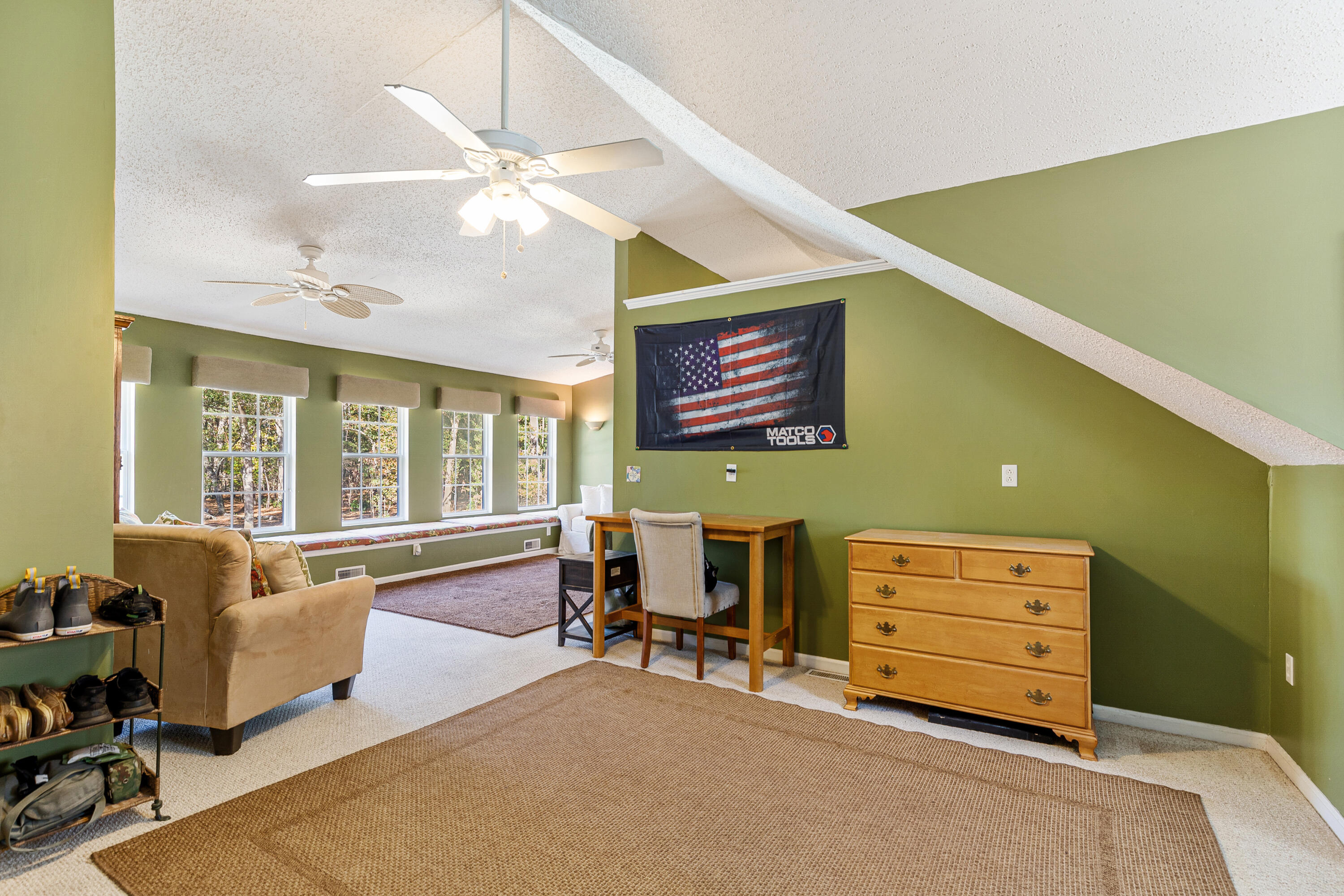 6288 Old Jacksonboro Road Ravenel, SC 29470 - Photo 38 of 78 6288OldJacksonboro- KeenEyeMarketing0038