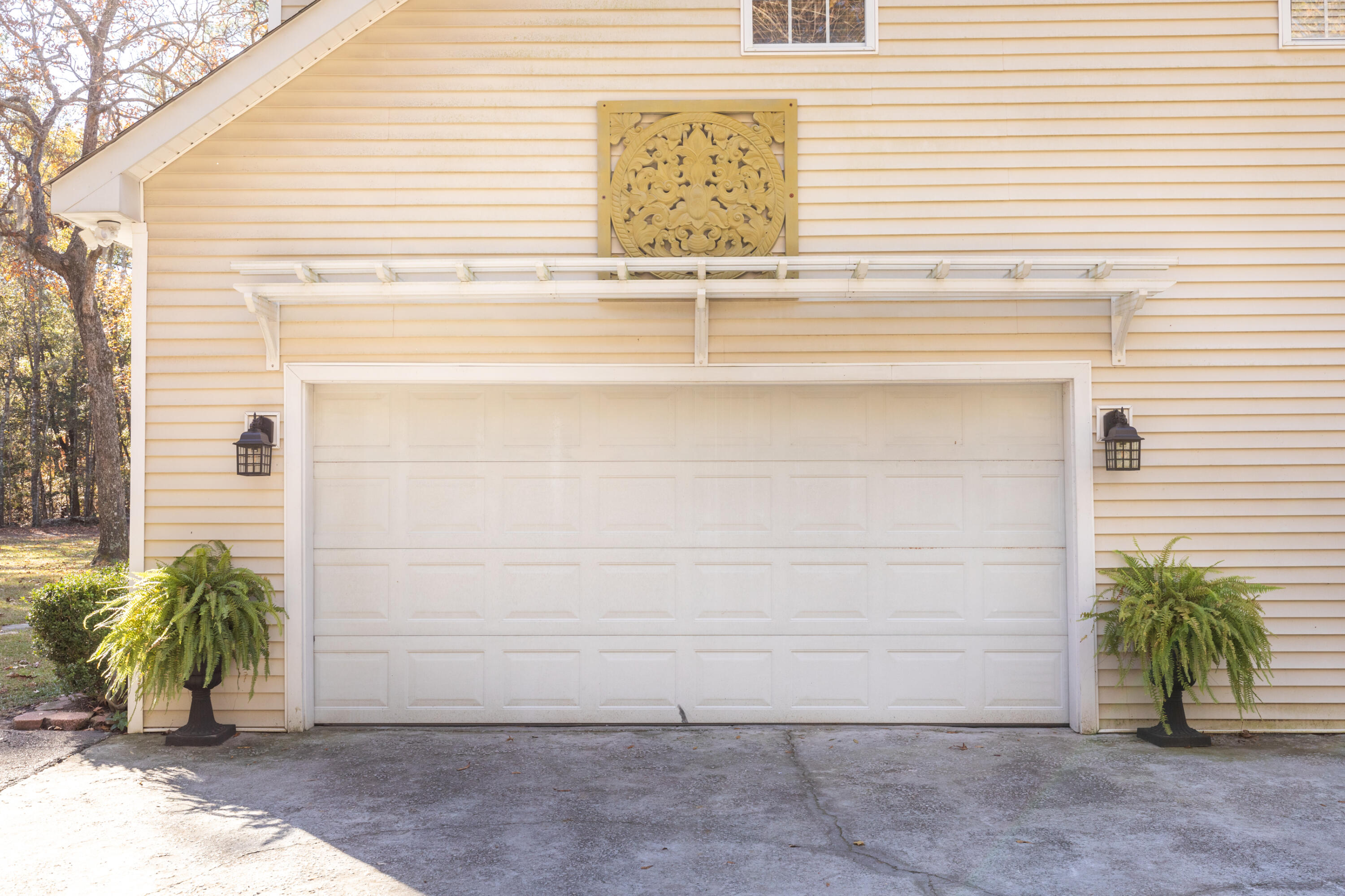 6288 Old Jacksonboro Road Ravenel, SC 29470 - Photo 47 of 78 6288OldJacksonboro- KeenEyeMarketing0047