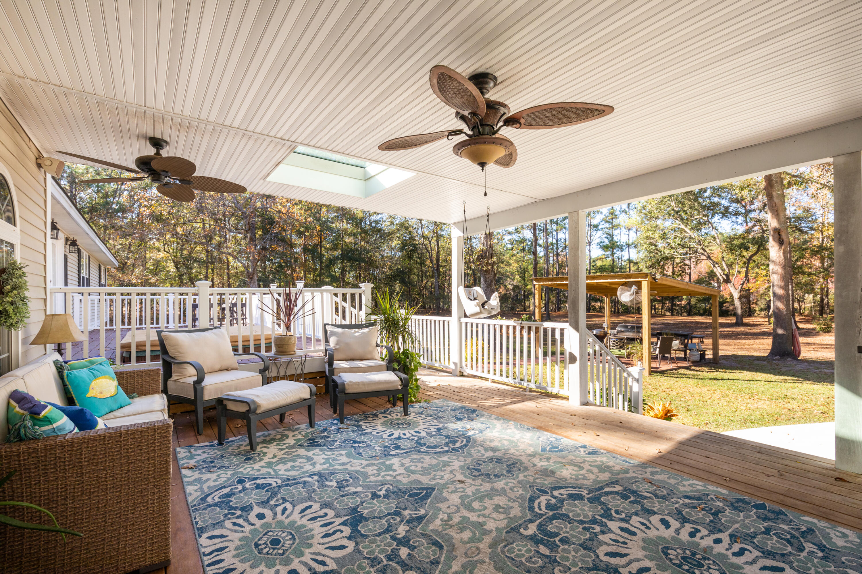 6288 Old Jacksonboro Road Ravenel, SC 29470 - Photo 49 of 78 6288OldJacksonboro- KeenEyeMarketing0049