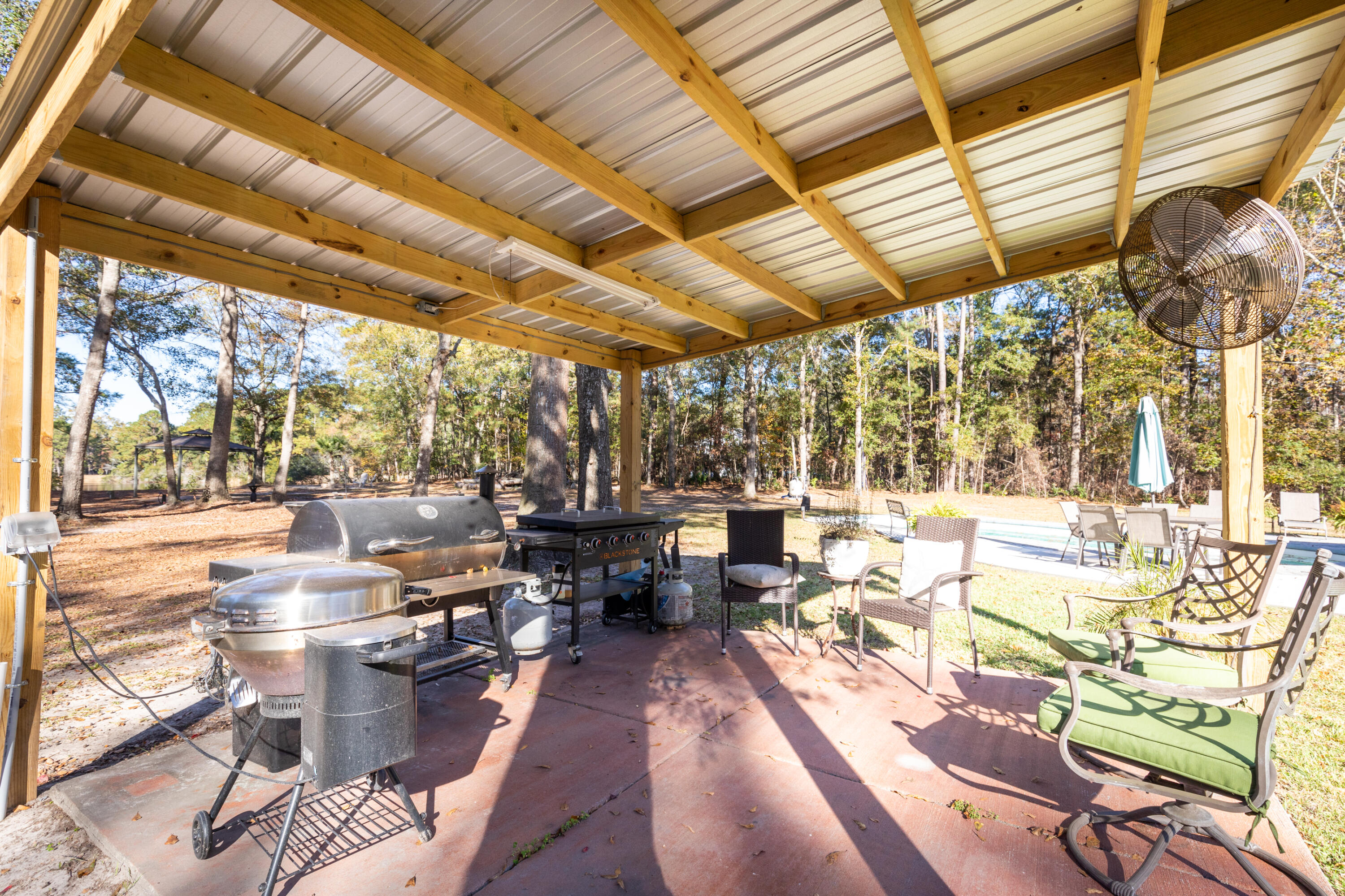 6288 Old Jacksonboro Road Ravenel, SC 29470 - Photo 59 of 78 6288OldJacksonboro- KeenEyeMarketing0061