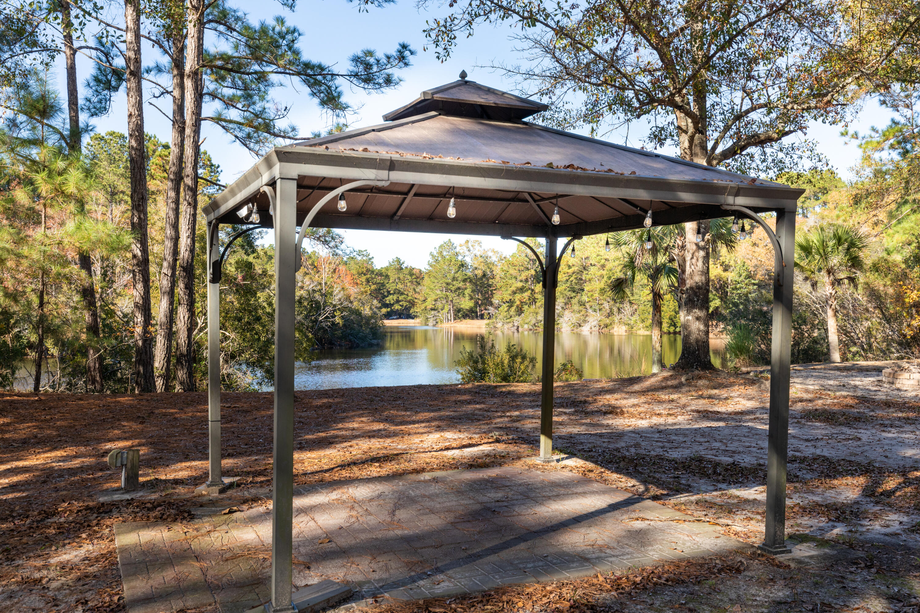 6288 Old Jacksonboro Road Ravenel, SC 29470 - Photo 60 of 78 6288OldJacksonboro- KeenEyeMarketing0062