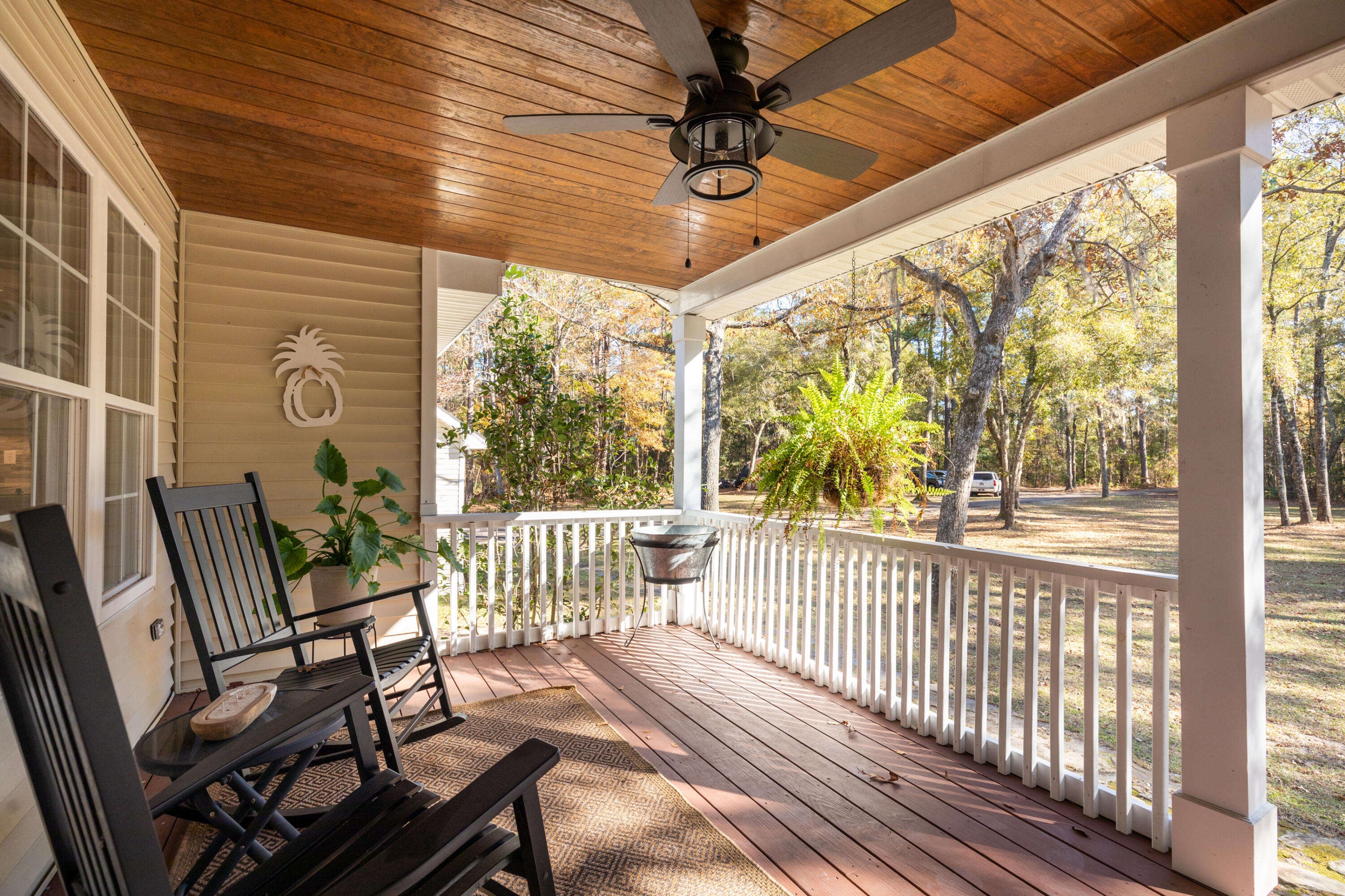 6288 Old Jacksonboro Road Ravenel, SC 29470 - Photo 8 of 78 6288OldJacksonboro- KeenEyeMarketing0007