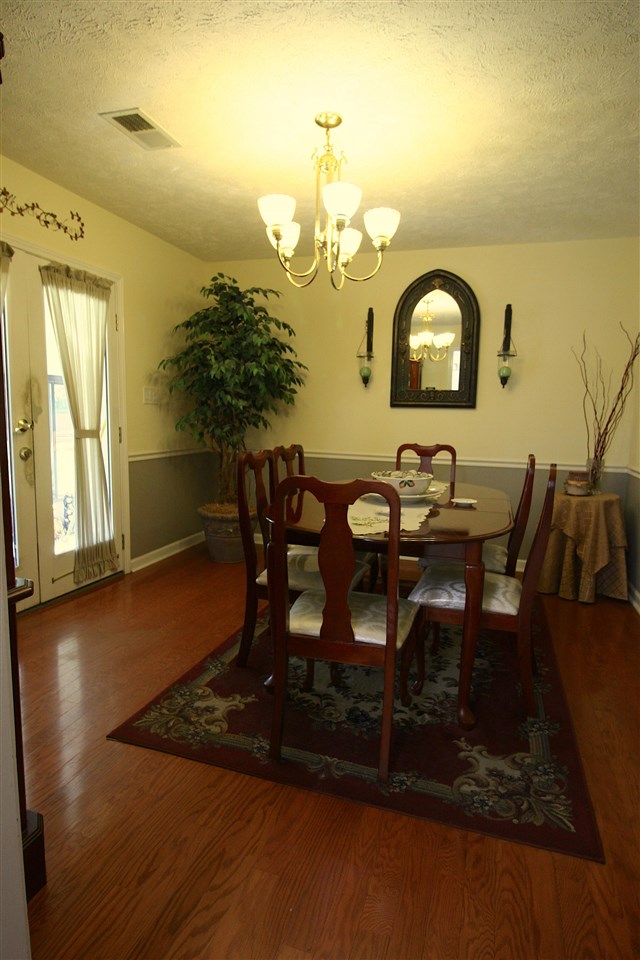 585 Cliffview Road Bolivar, TN 38008 - Photo 11 of 22 a view of a dining room with furniture