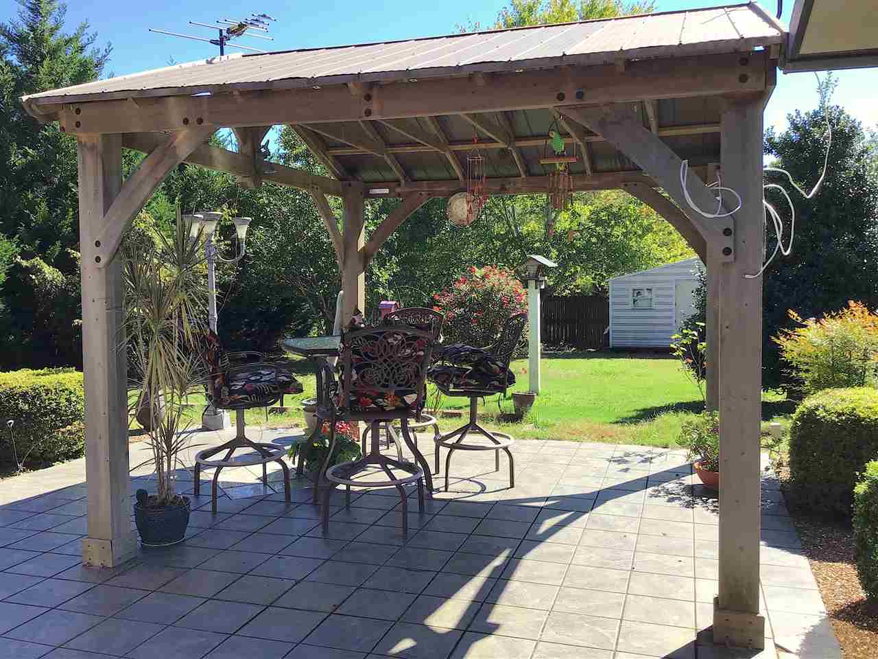 585 Cliffview Road Bolivar, TN 38008 - Photo 21 of 22 a view of yard with patio