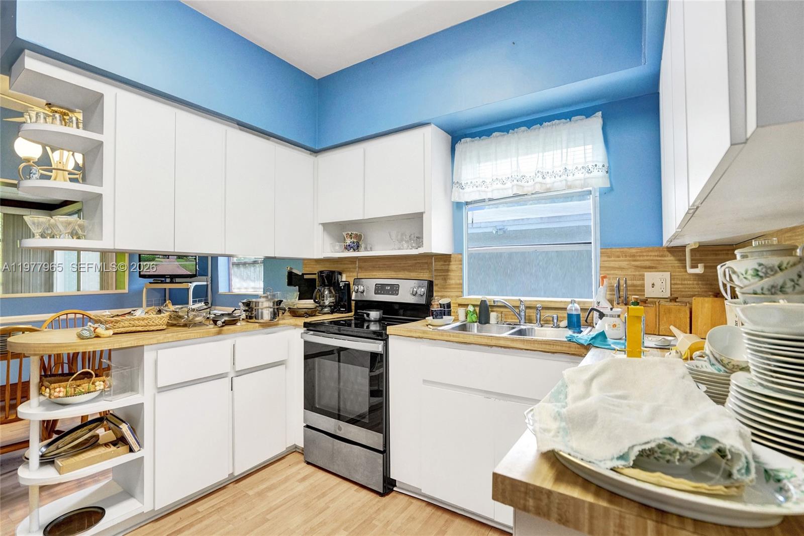 2060 Keystone Boulevard North Miami, FL 33181 - Photo 23 of 29