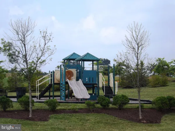 $1,750 | 437 Hillsdale Place, Martinsburg, WV 25403