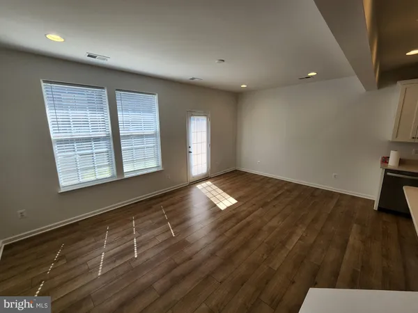 $1,750 | 437 Hillsdale Place, Martinsburg, WV 25403