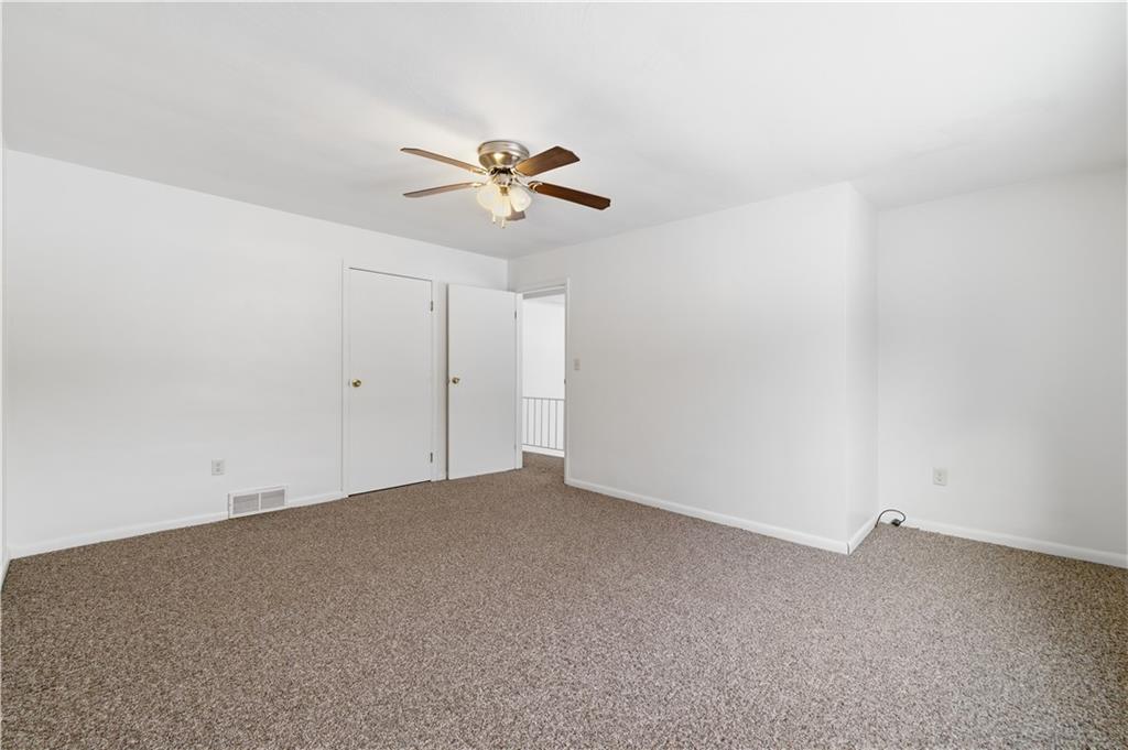 2161 Bull Creek Road Tarentum, PA 15084 - Photo 20 of 32 a view of an empty room