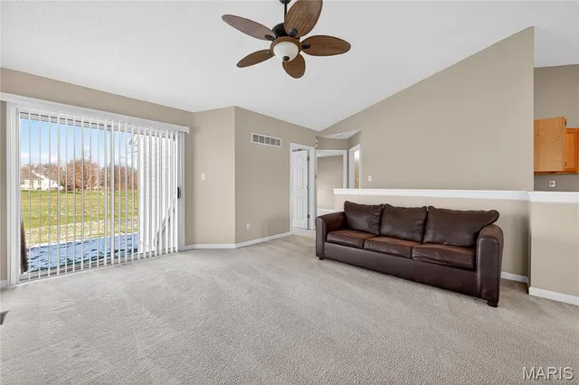 $265,000 | 127 Maryland Drive, Unit 89A, O'Fallon, MO 63366