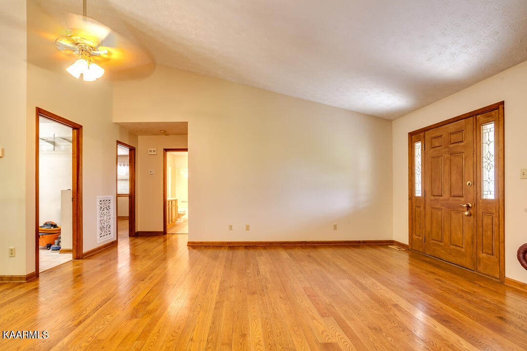 8032 Bell Campground Road Powell, TN 37849 - Photo 6 of 42 Gallery Image 6