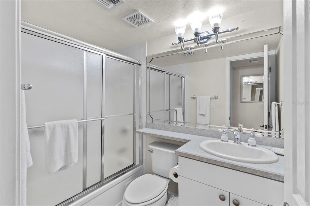 6236 Midnight Pass Road, Unit 305 Sarasota, FL 34242 - Photo 18 of 26 Gallery Image 18