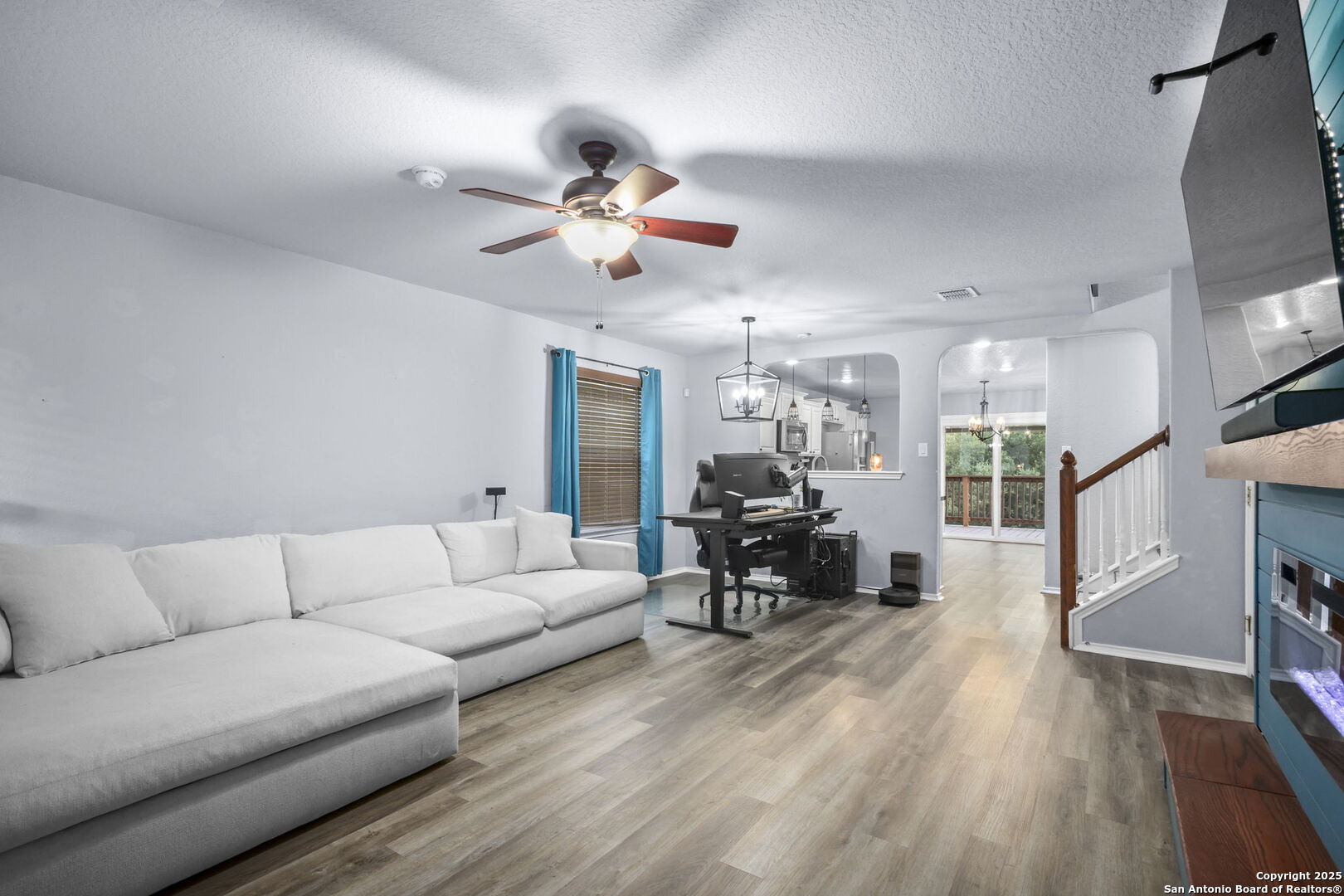 243 Cardinal Song San Antonio, TX 78253 - Photo 9 of 47