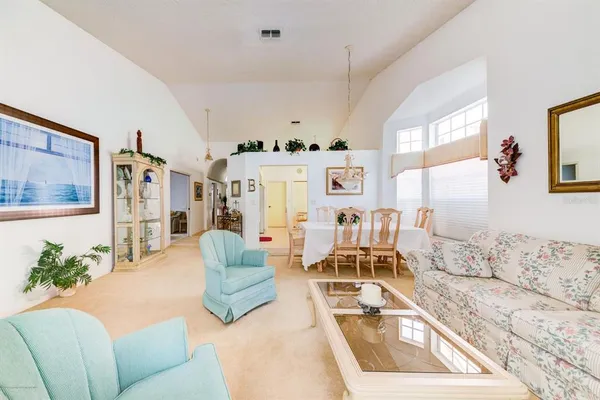 $1,995 | 9408 New Orleans Drive, Weeki Wachee, FL 34613