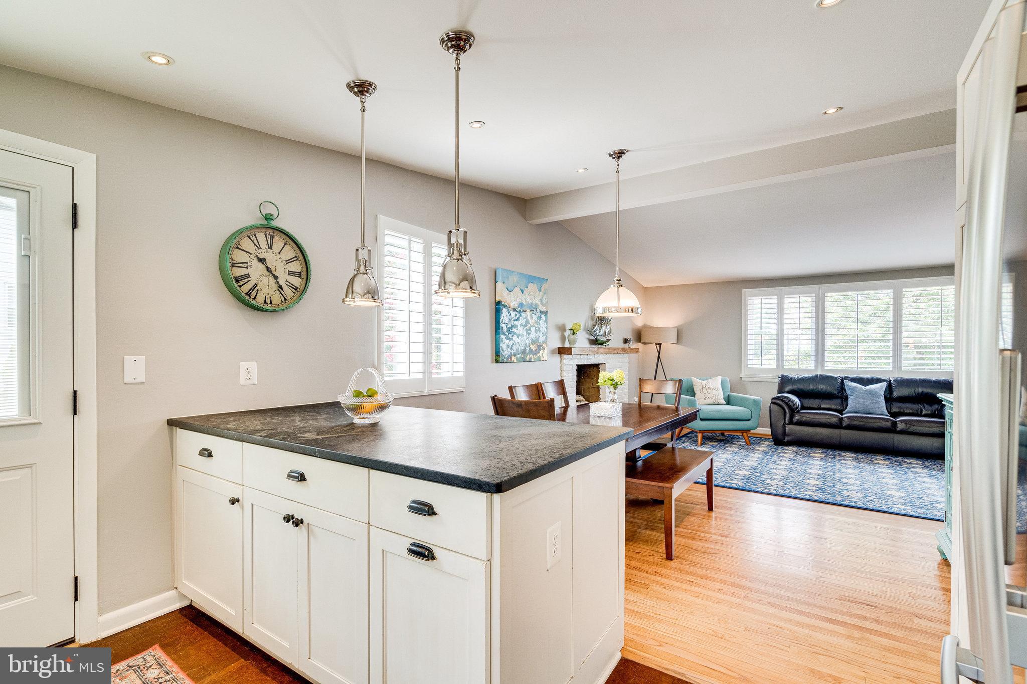 2930 Viewpoint Road Alexandria, VA 22314 - Photo 13 of 47 Gallery Image 13