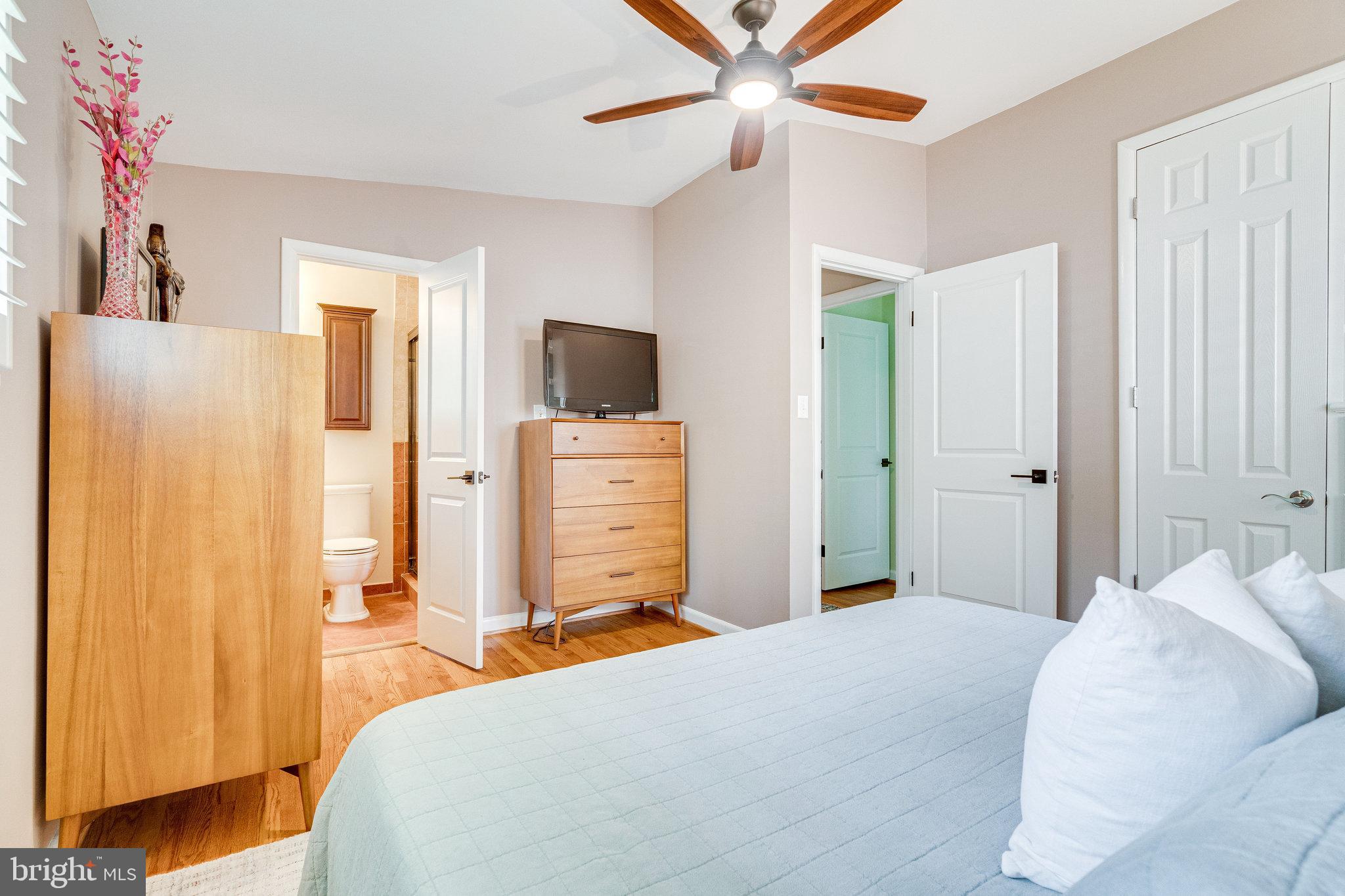 2930 Viewpoint Road Alexandria, VA 22314 - Photo 23 of 47 Gallery Image 23