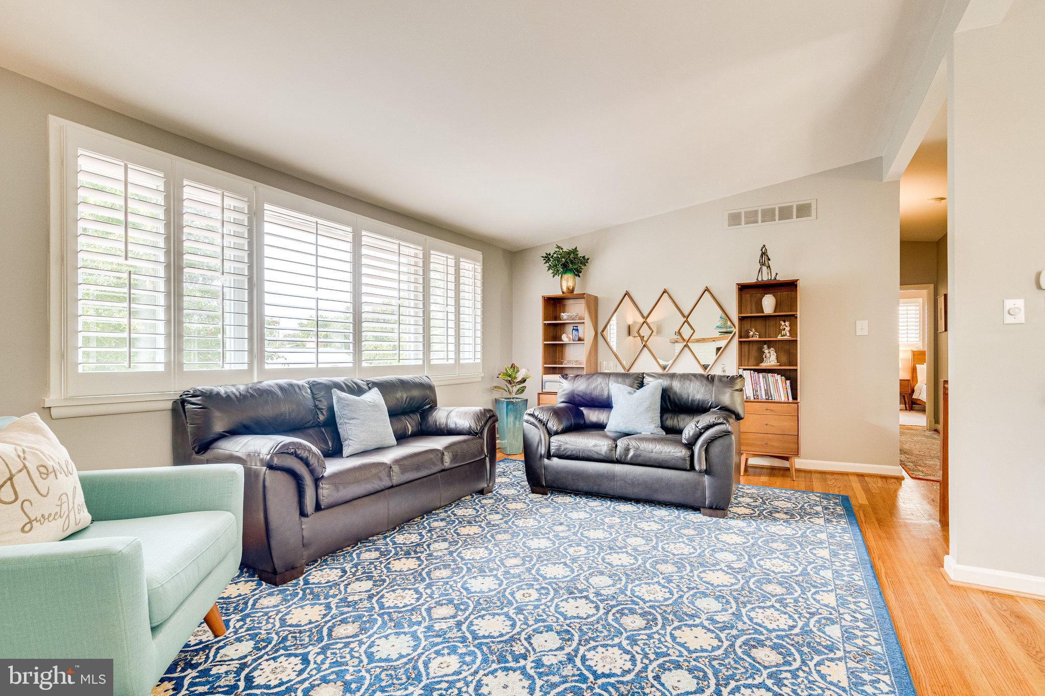 2930 Viewpoint Road Alexandria, VA 22314 - Photo 5 of 47 Gallery Image 5