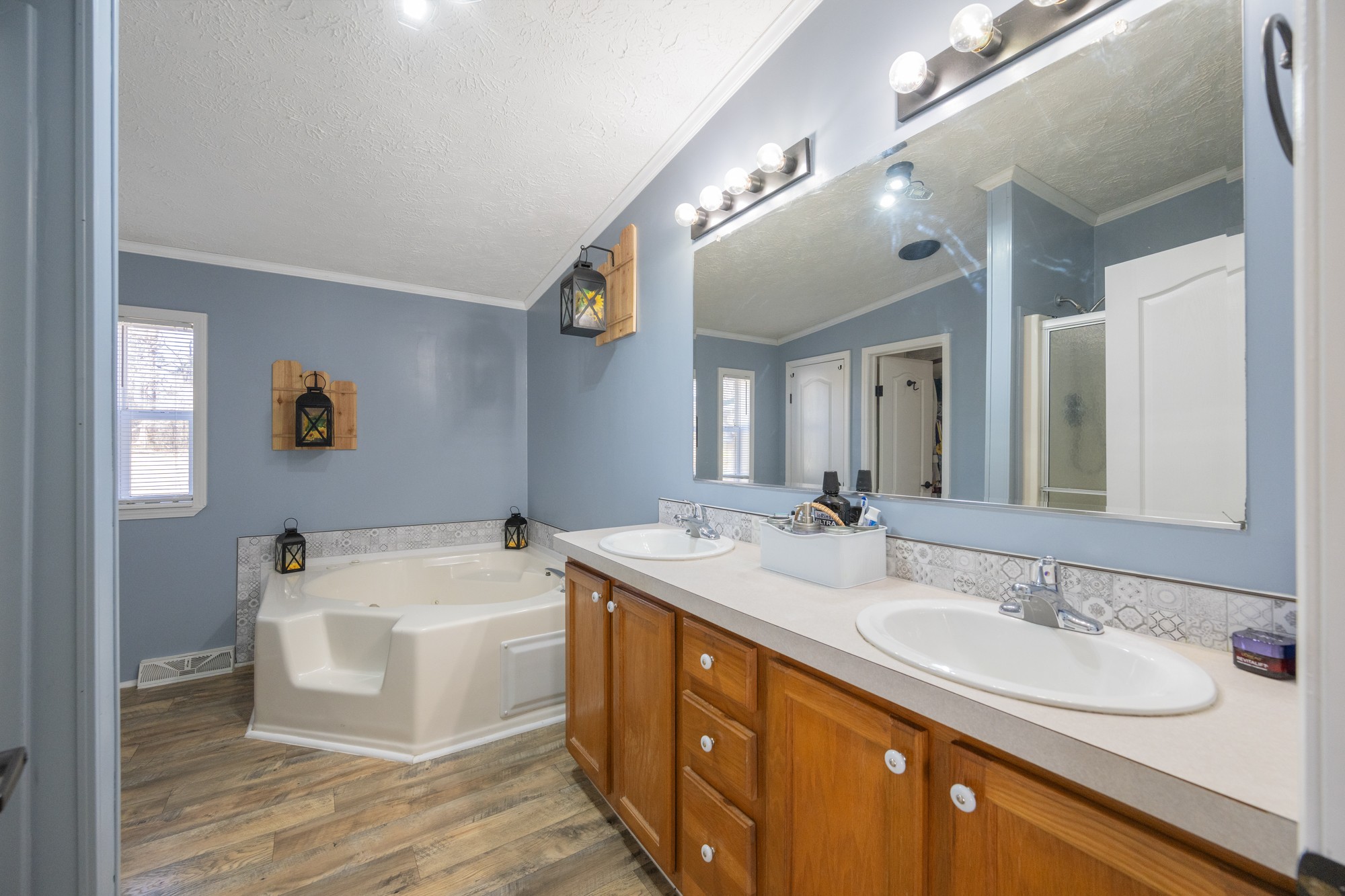 419 Hughes Road East Jackson, TN 38305 - Photo 28 of 37 Gallery Image 28