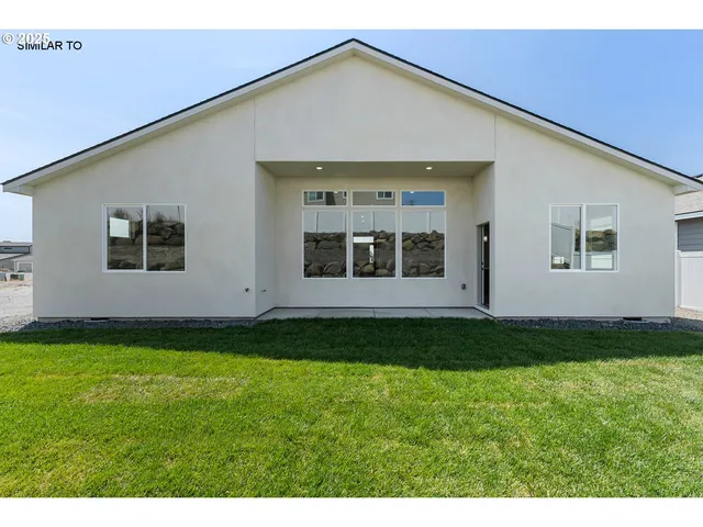 $369,000 | 1311 Kimber Drive, Hermiston, OR 97838