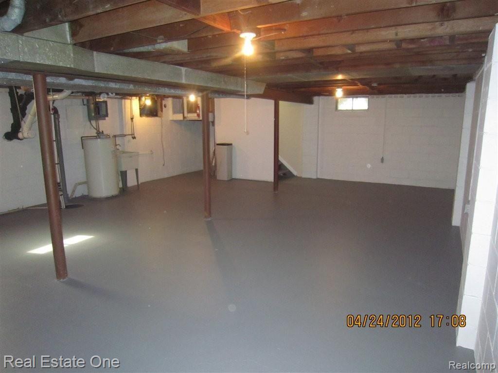 1737 South Commerce Road Walled Lake, MI 48390 - Photo 14 of 14 Full Basement