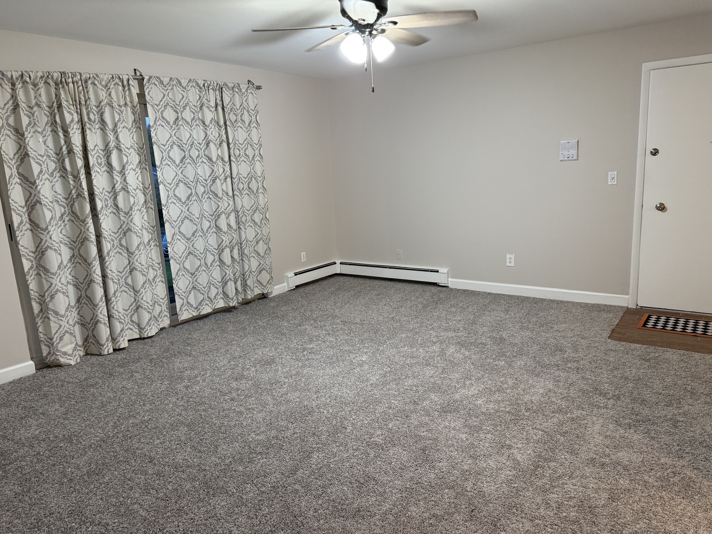 19380 Wolf Road, Unit 5 Mokena, IL 60448 - Photo 15 of 20 a view of an empty room with a window