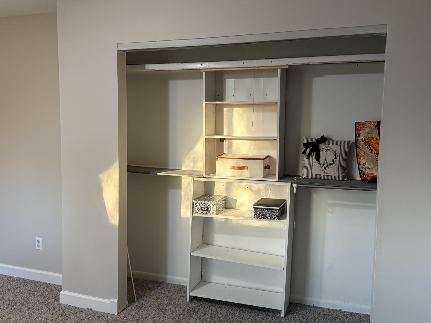 19380 Wolf Road, Unit 5 Mokena, IL 60448 - Photo 17 of 20 a kitchen with a refrigerator and cabinets