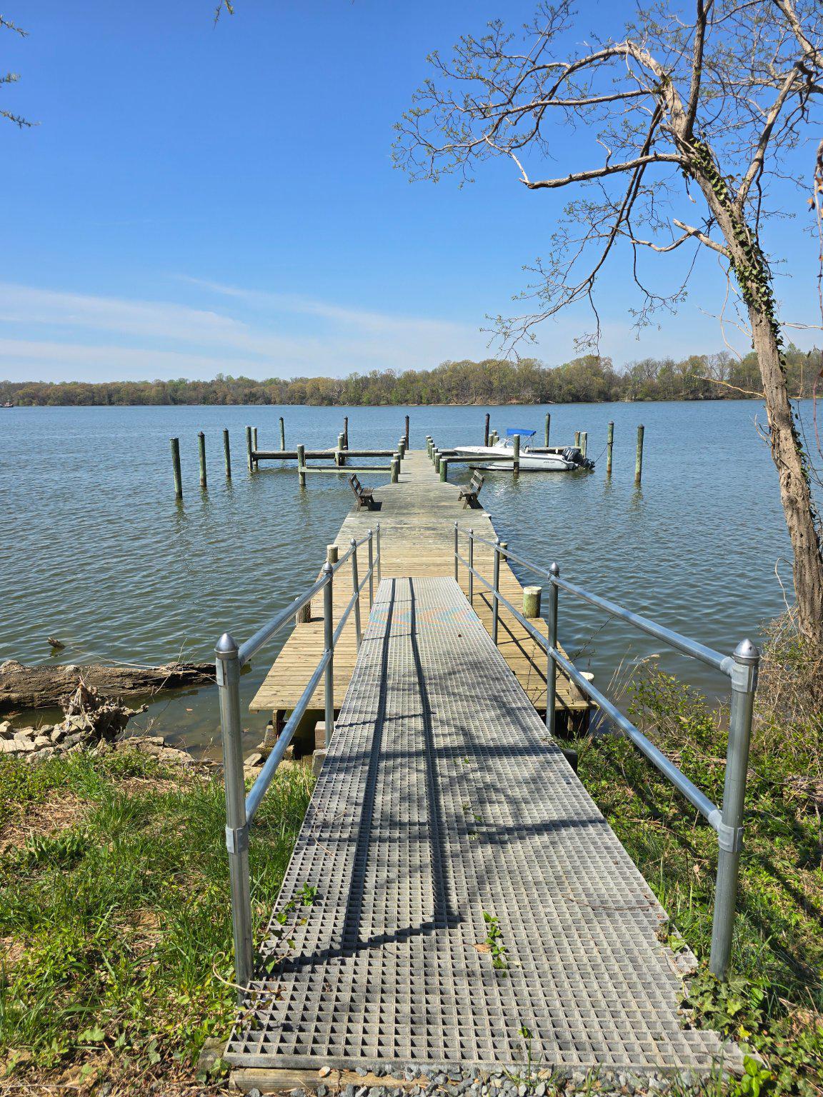 32072 Shorewood Road Galena, MD 21635 - Photo 2 of 11 Community Dock & Boat Slips