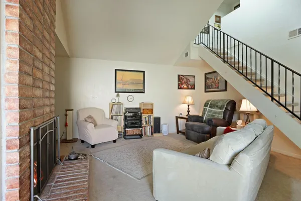 $414,900 | 604 Edgebrook Court, Modesto, CA 95354