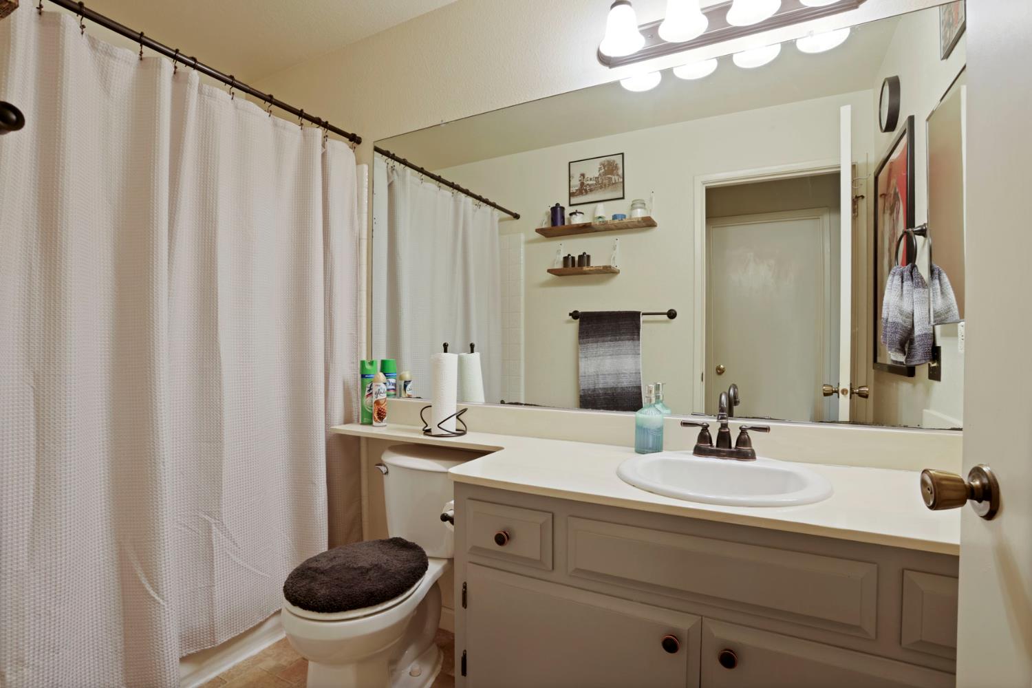 604 Edgebrook Court Modesto, CA 95354 - Photo 18 of 25