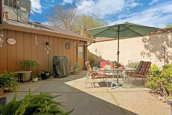 $414,900 | 604 Edgebrook Court, Modesto, CA 95354