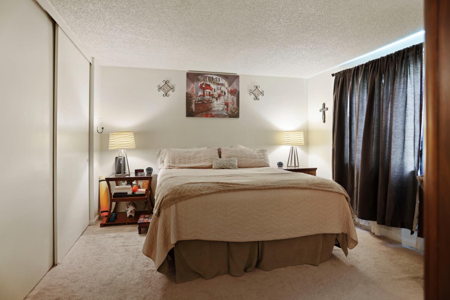 604 Edgebrook Court Modesto, CA 95354 - Photo 5 of 25