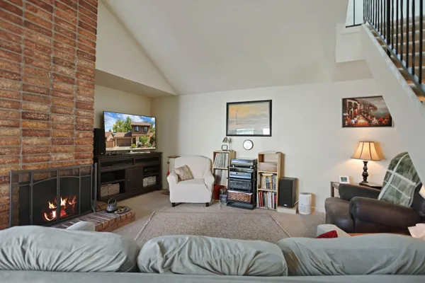 $414,900 | 604 Edgebrook Court, Modesto, CA 95354