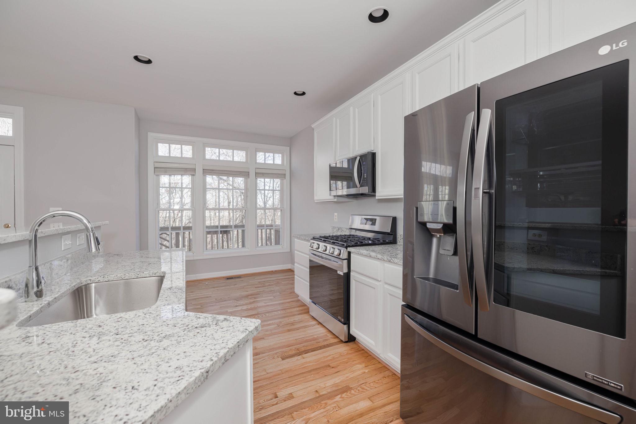 6661 Debra Lu Way Springfield, VA 22150 - Photo 11 of 36 Gallery Image 11