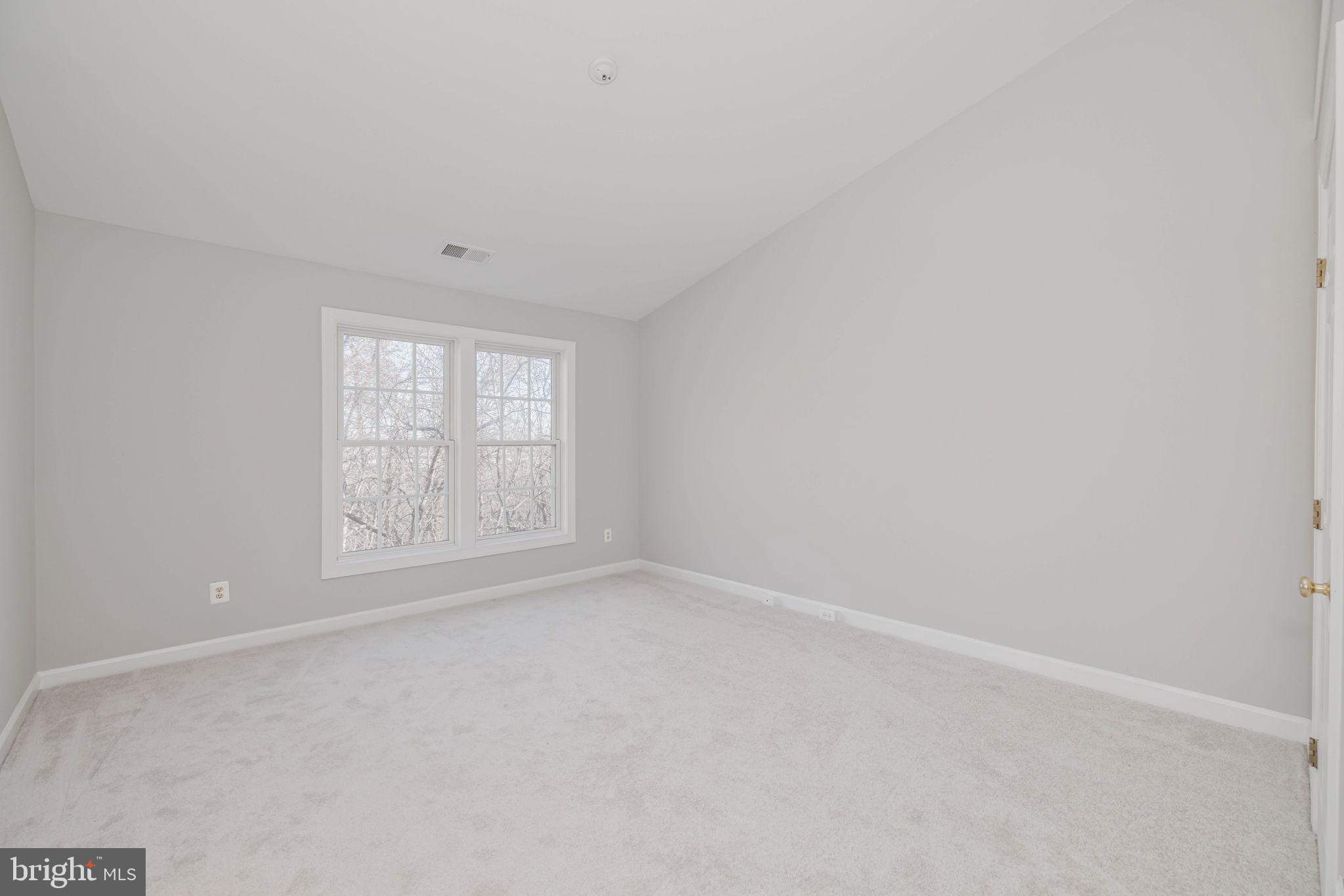 6661 Debra Lu Way Springfield, VA 22150 - Photo 16 of 36 Gallery Image 16