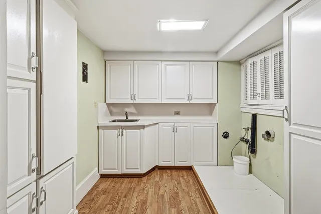 $1,050,000 | 915 11th Street, Sacramento, CA 95814