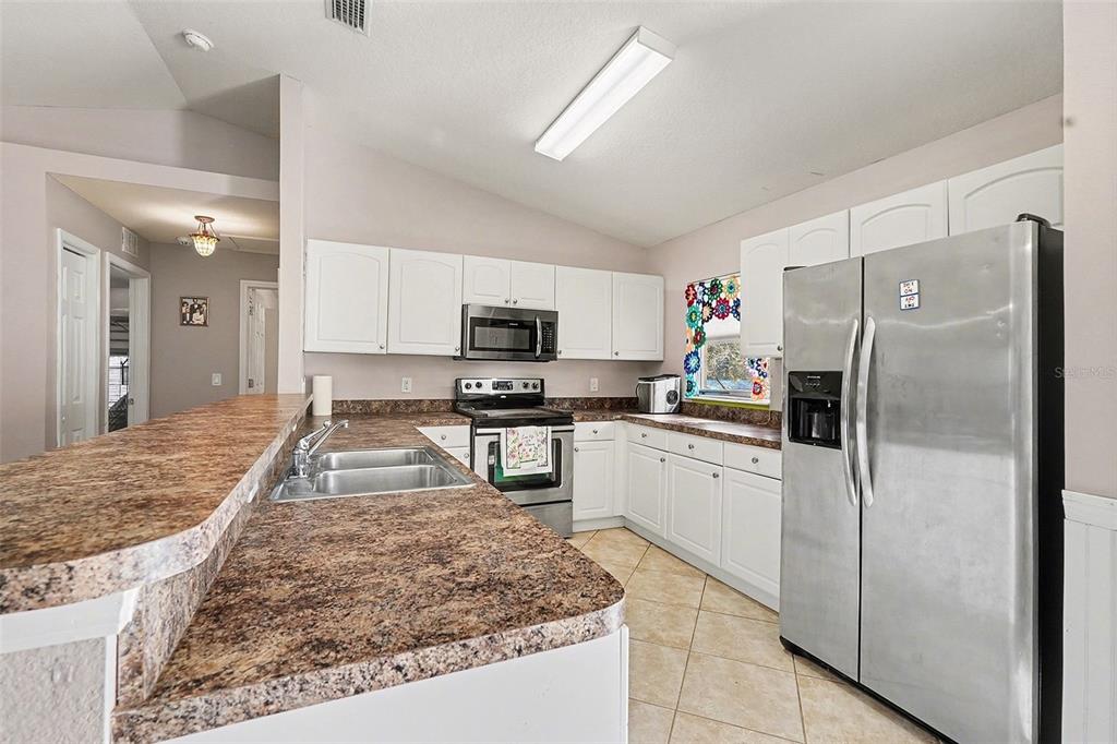 3220 East Rogers Inverness, FL 34453 - Photo 9 of 30