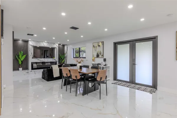 $654,999 | 2633 Taft Street, Hollywood, FL 33020
