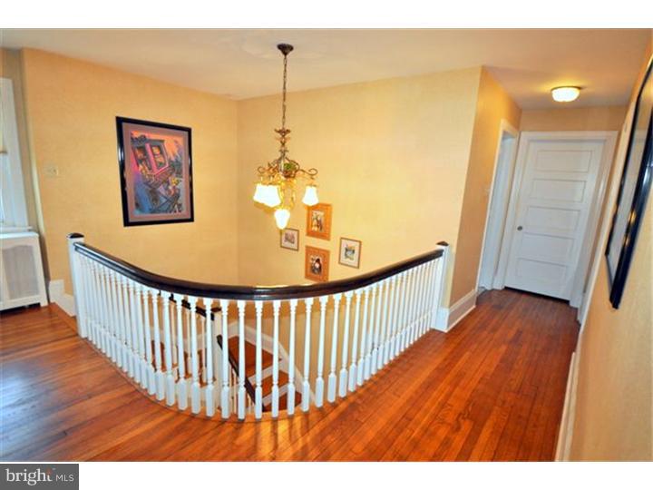32 Overhill Road Bala Cynwyd, PA 19004 - Photo 4 of 12 Gallery Image 4
